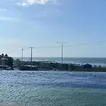 Apartamento con vista al mar.